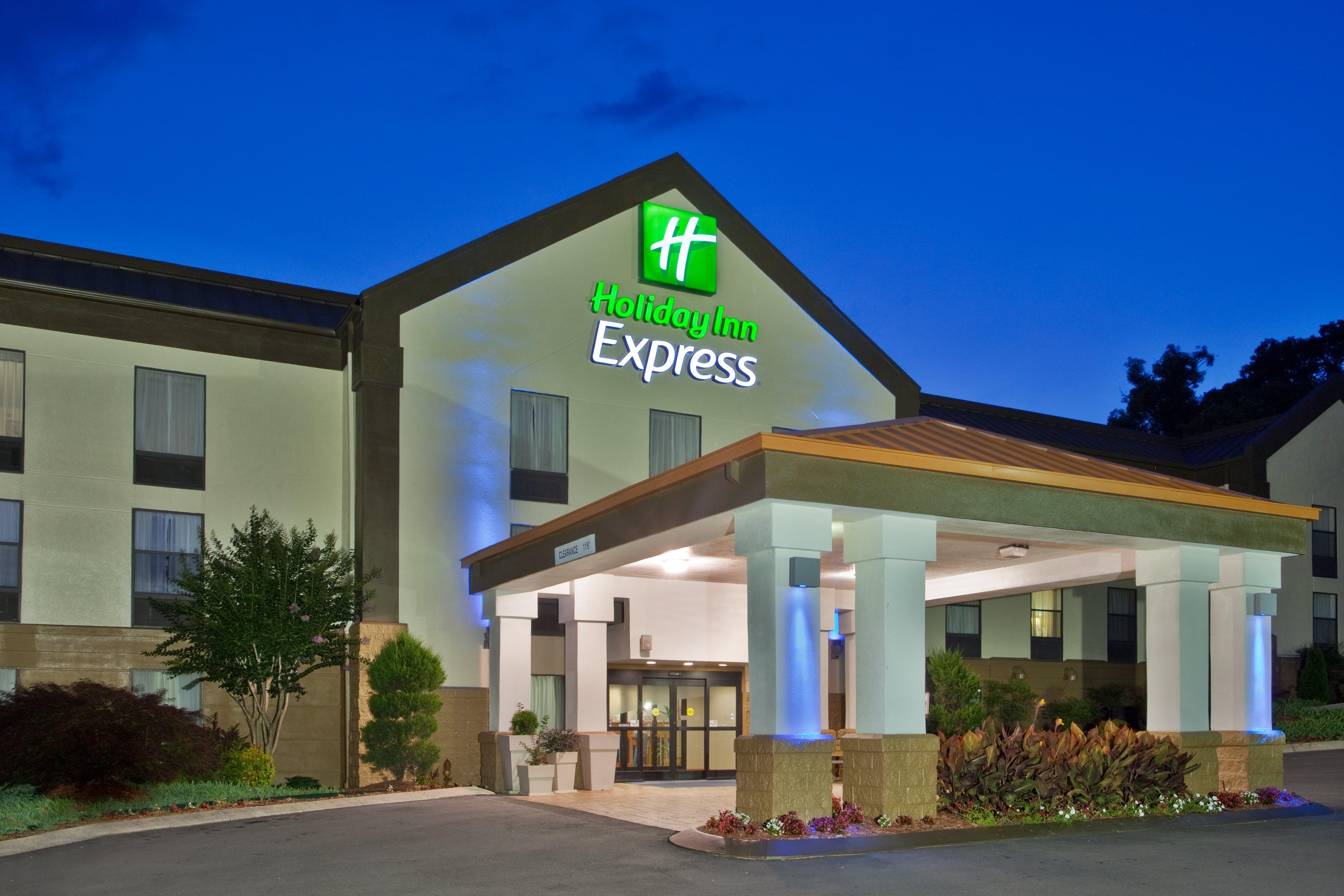 Holiday Inn Express Hotel & Suites Kimball, An Ihg Hotel Exterior photo