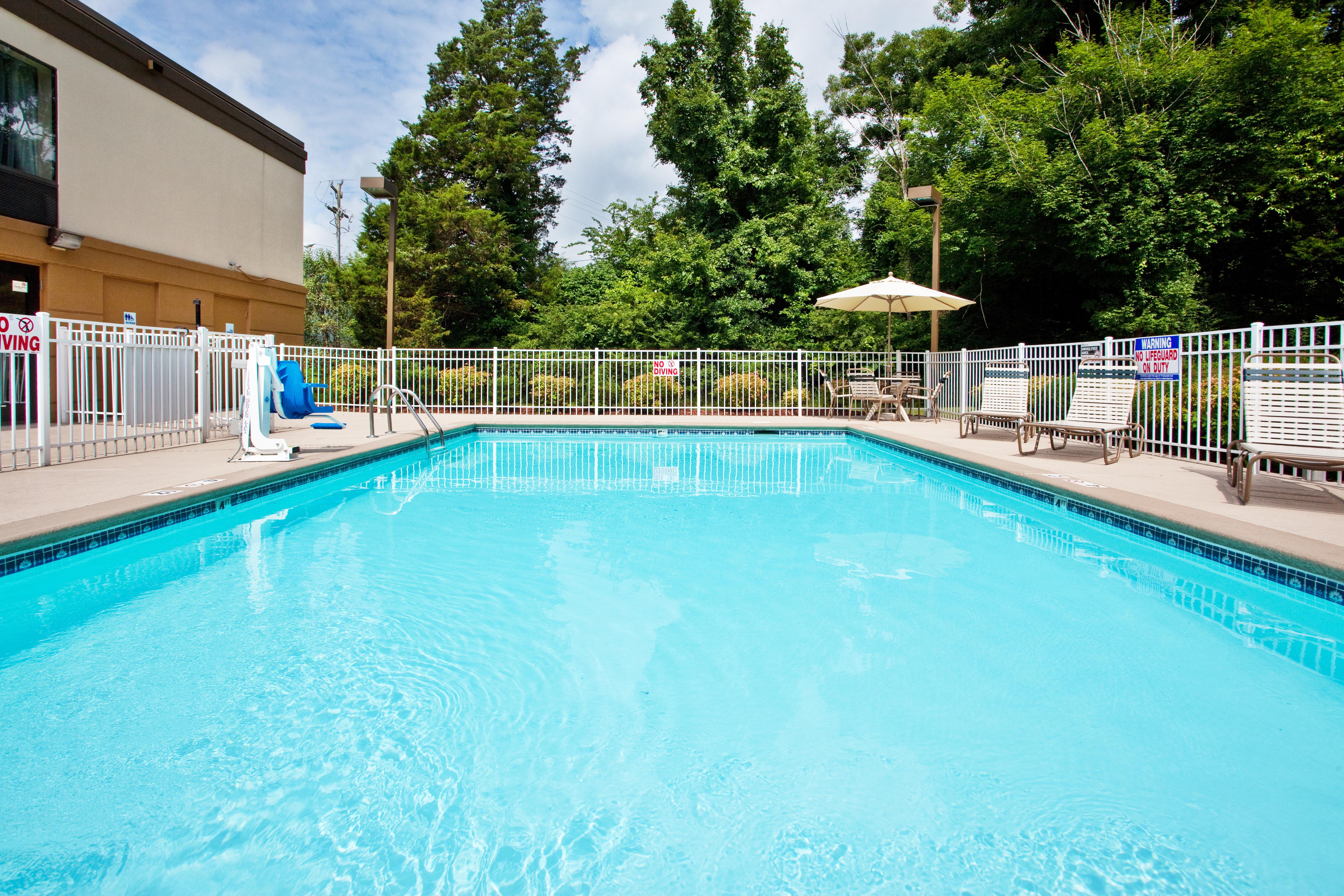 Holiday Inn Express Hotel & Suites Kimball, An Ihg Hotel Exterior photo